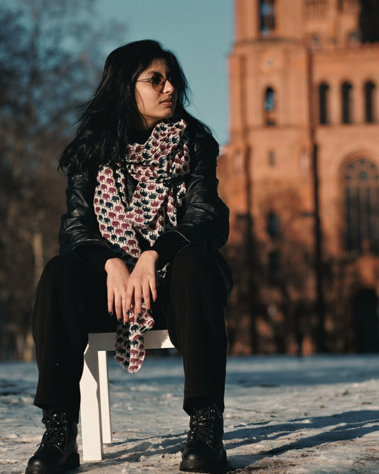 Fine Wool Scarf – Elephant Print