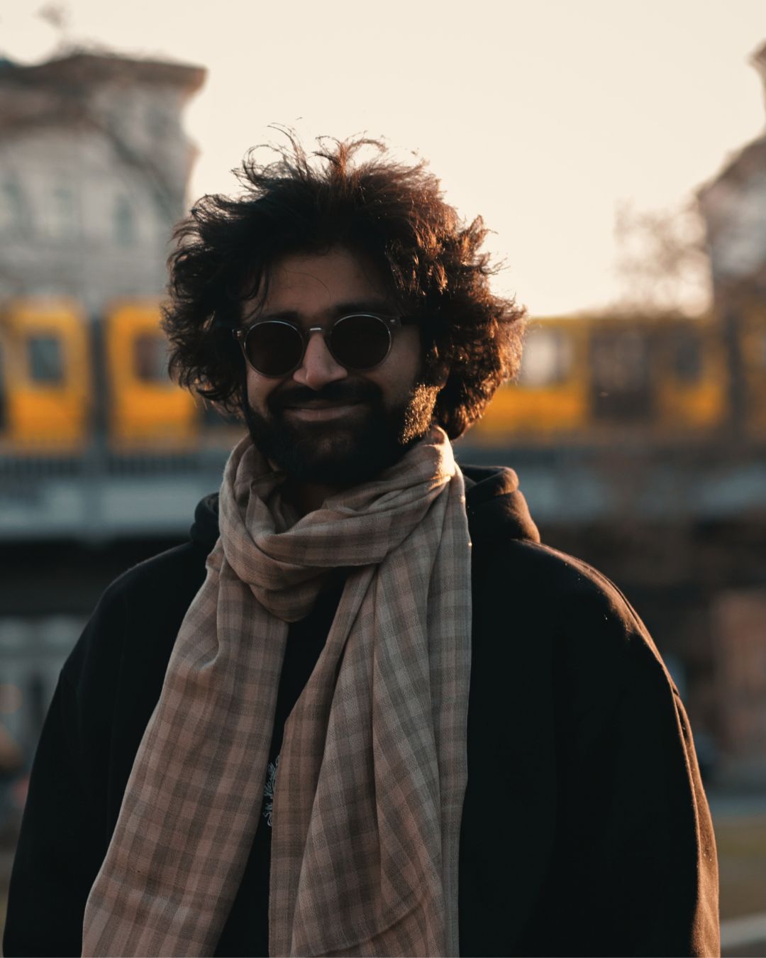 100% Wool Scarf – Subtle Checked Pattern (Beige)