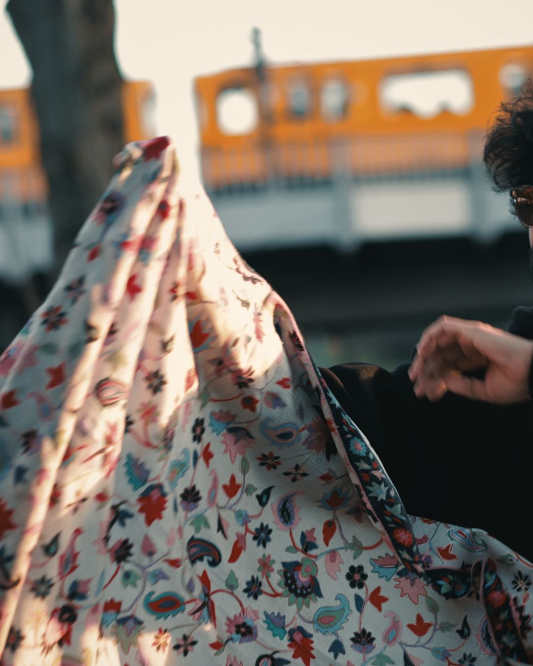 Fine Wool Scarf – Multi-Color Floral Print (Kani-Inspired)